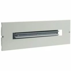 Beste Bewertungen von ???? Hager Innenverkleidungssatz Für Box-Schalter 600x200 Vertikal UC015H ✨